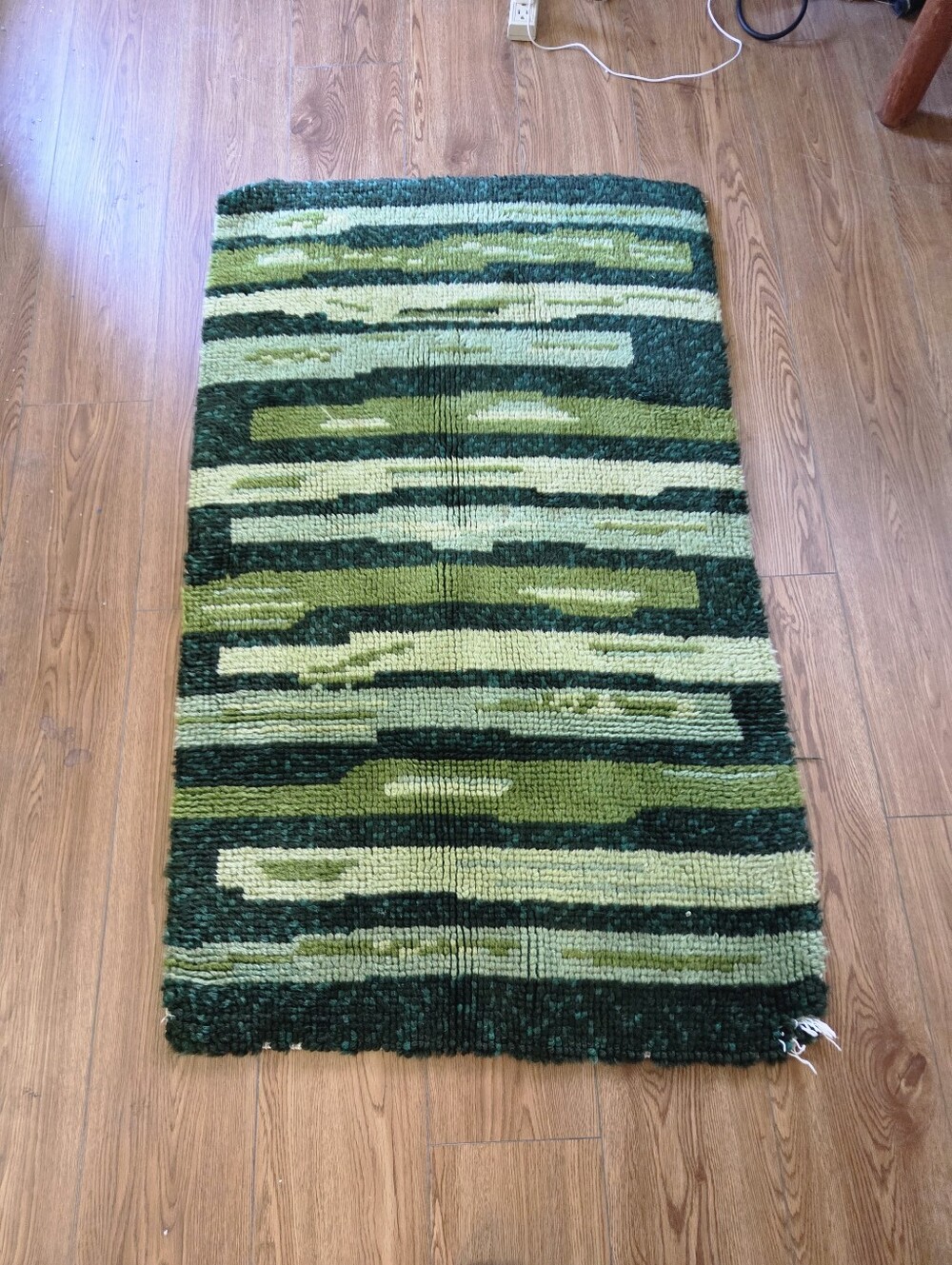 Mid-Century Modern Scandinavian Style Green Shag Rya Rug | 2.5' x 4' Vintage Hig